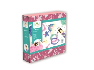 Lovely box - kreativní sada s pletací panenkou
